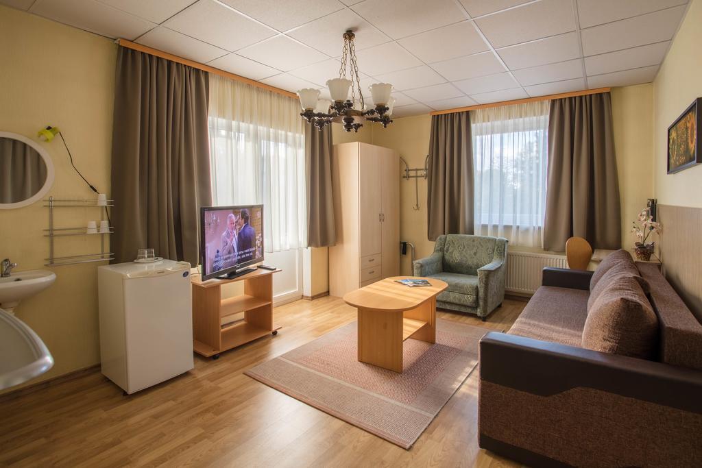Endla Hotell Βιλιάντι Εξωτερικό φωτογραφία